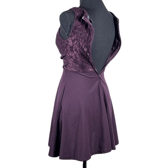 Speechless - Women's Dress - Purple / Maroon-ish Lace Formal Size 1 - Picture 7 of 10